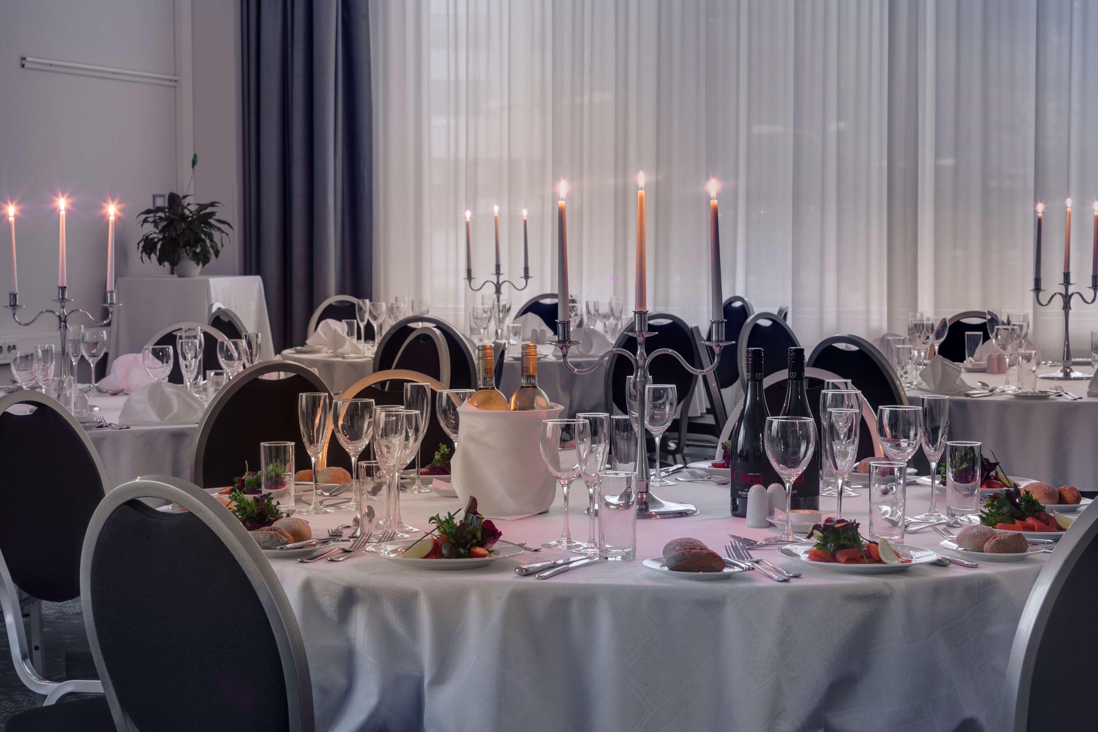 Viešbutis Radisson Collection Hotel, 5*