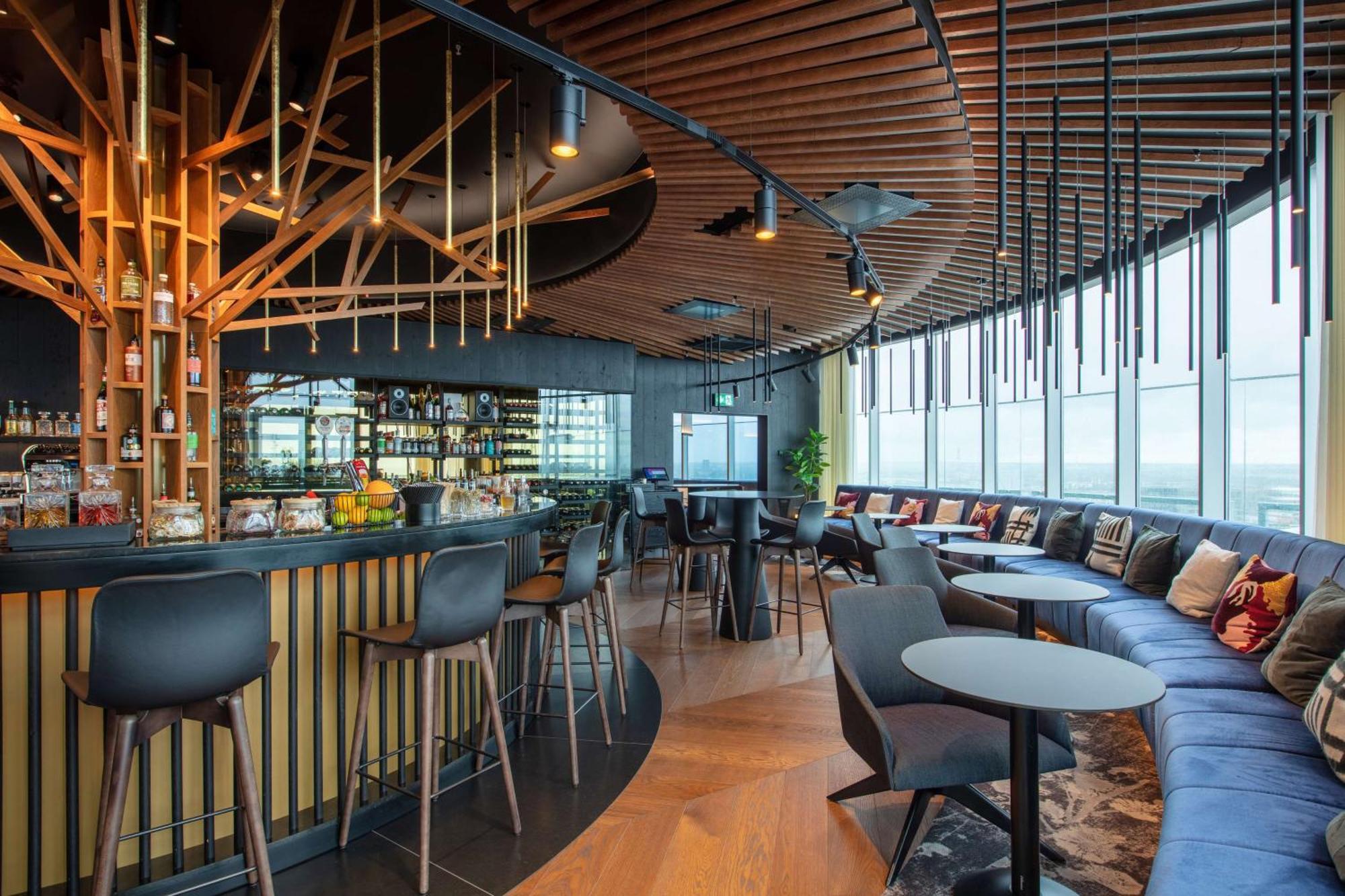 Radisson Collection Hotel, Viešbutis 5*