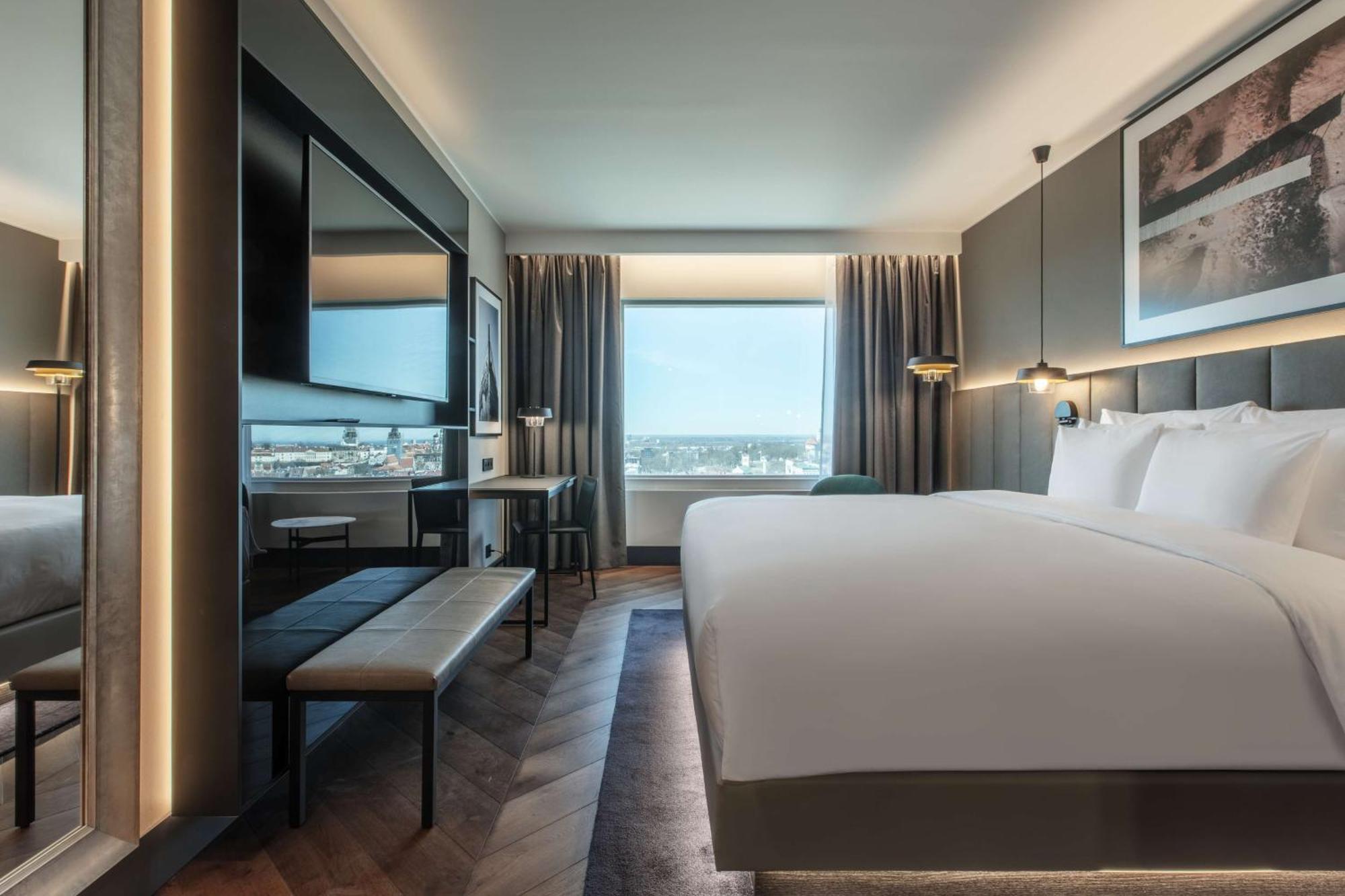 Hotel Radisson Collection Hotel, 5*